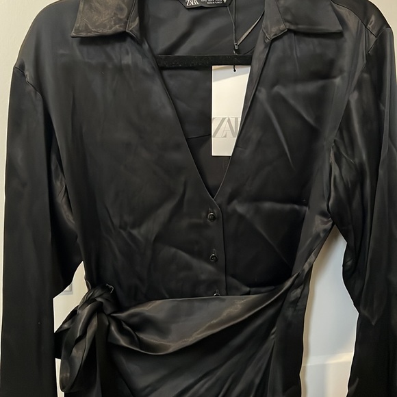 Black Long sleeve Dress - Picture 2 of 3